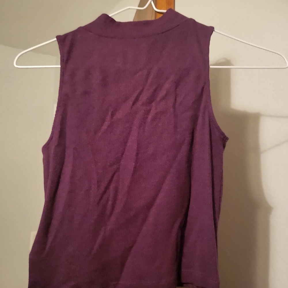 Purple Tank - Picture 2 of 3